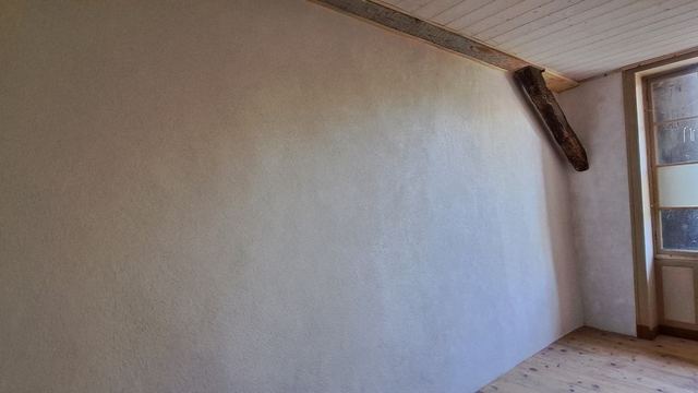 Enduit de finition minéral sur bâti ancien à Arbin