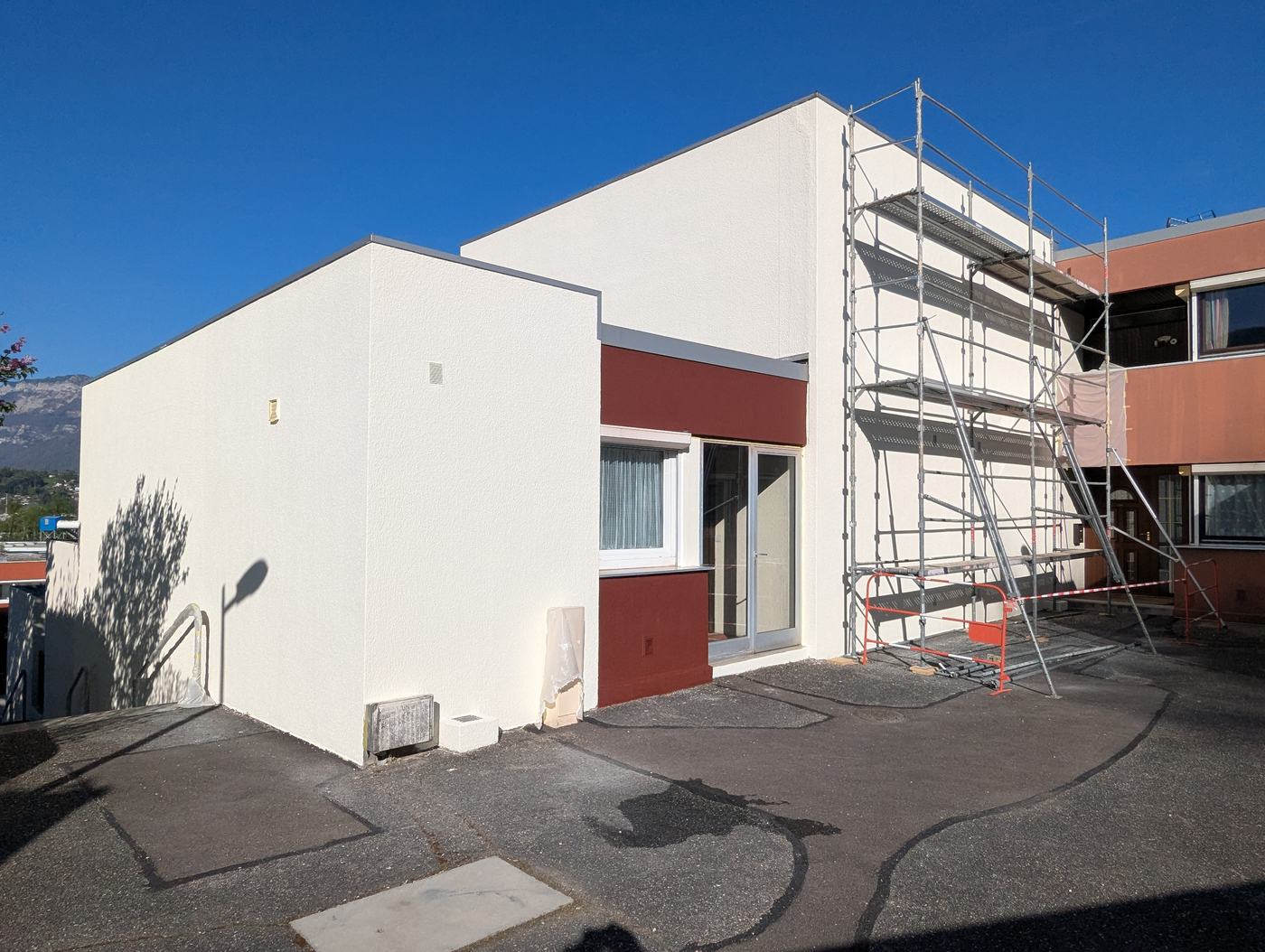 Ravalement de façade et boiseries à Chambéry — photo 3
