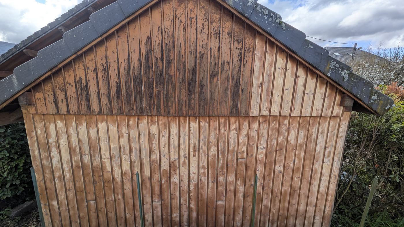Rénovation de boiseries extérieures d'un chalet à Châteauneuf en Savoie — photo 7