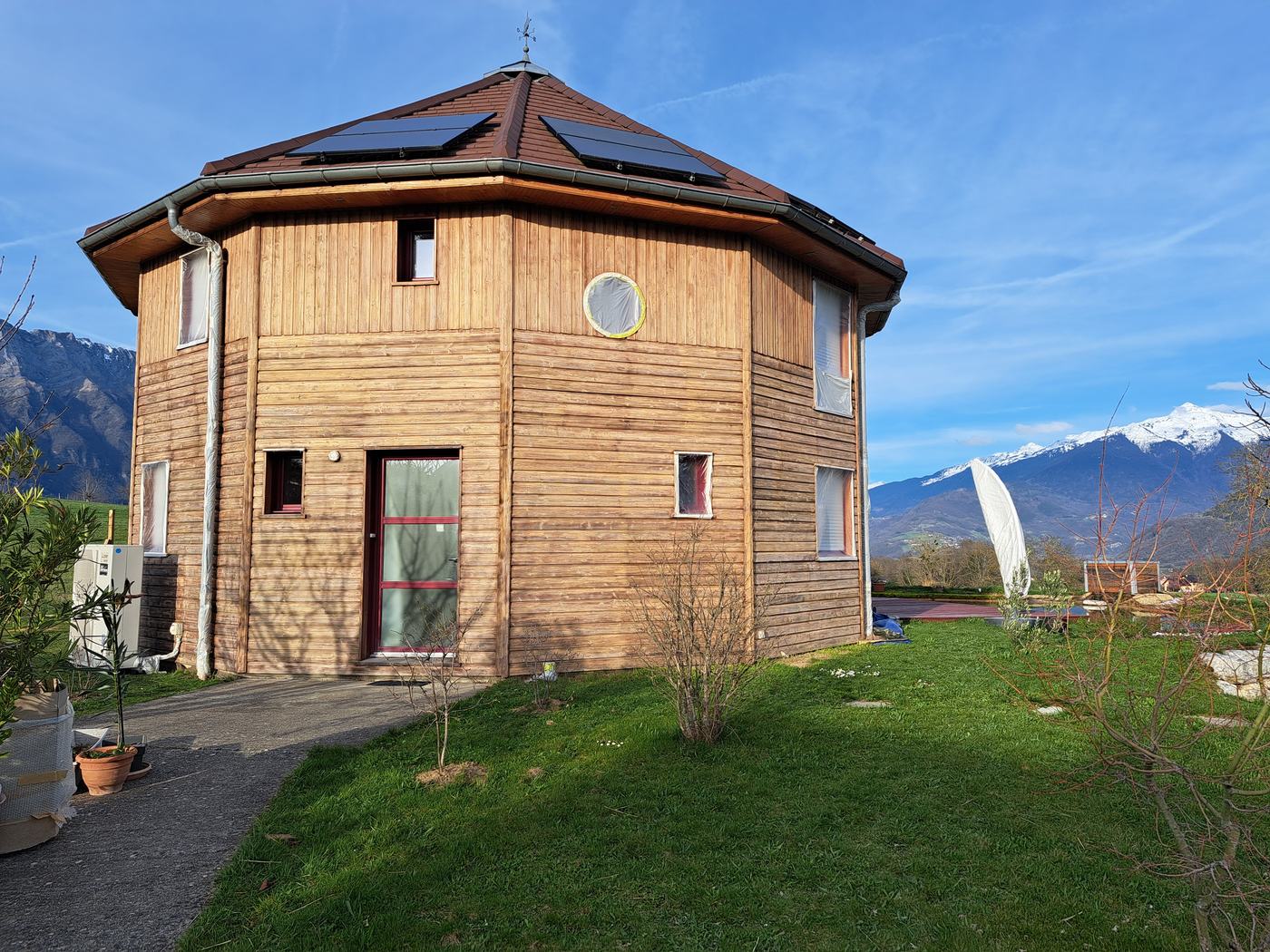 Rénovation complète d'un chalet en bois en Savoie — photo 2