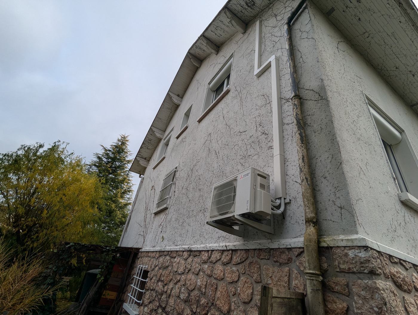 Rénovation complète en peinture d'une maison à Chambéry — photo 5