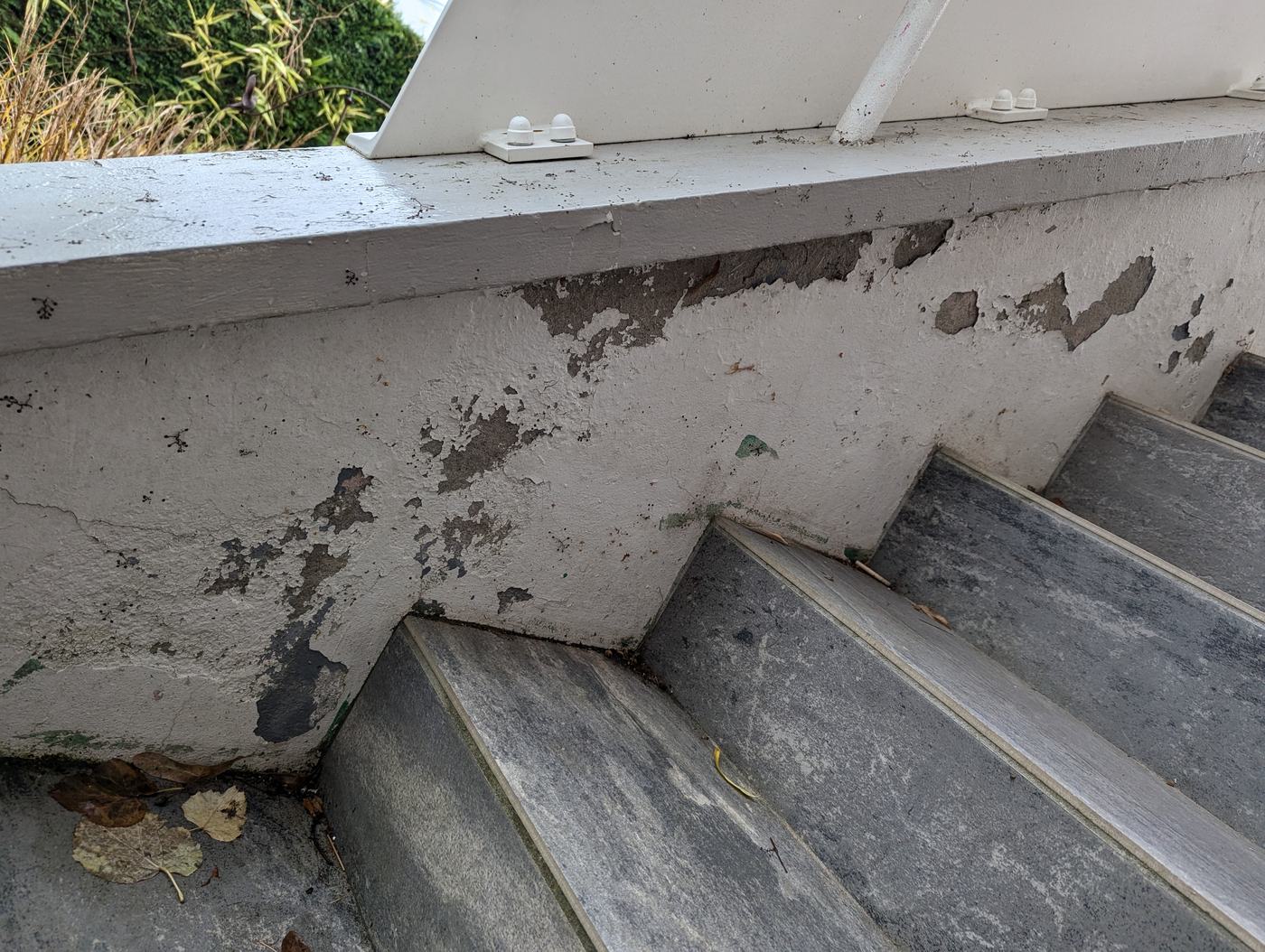 Rénovation complète en peinture d'une maison à Chambéry — photo 11