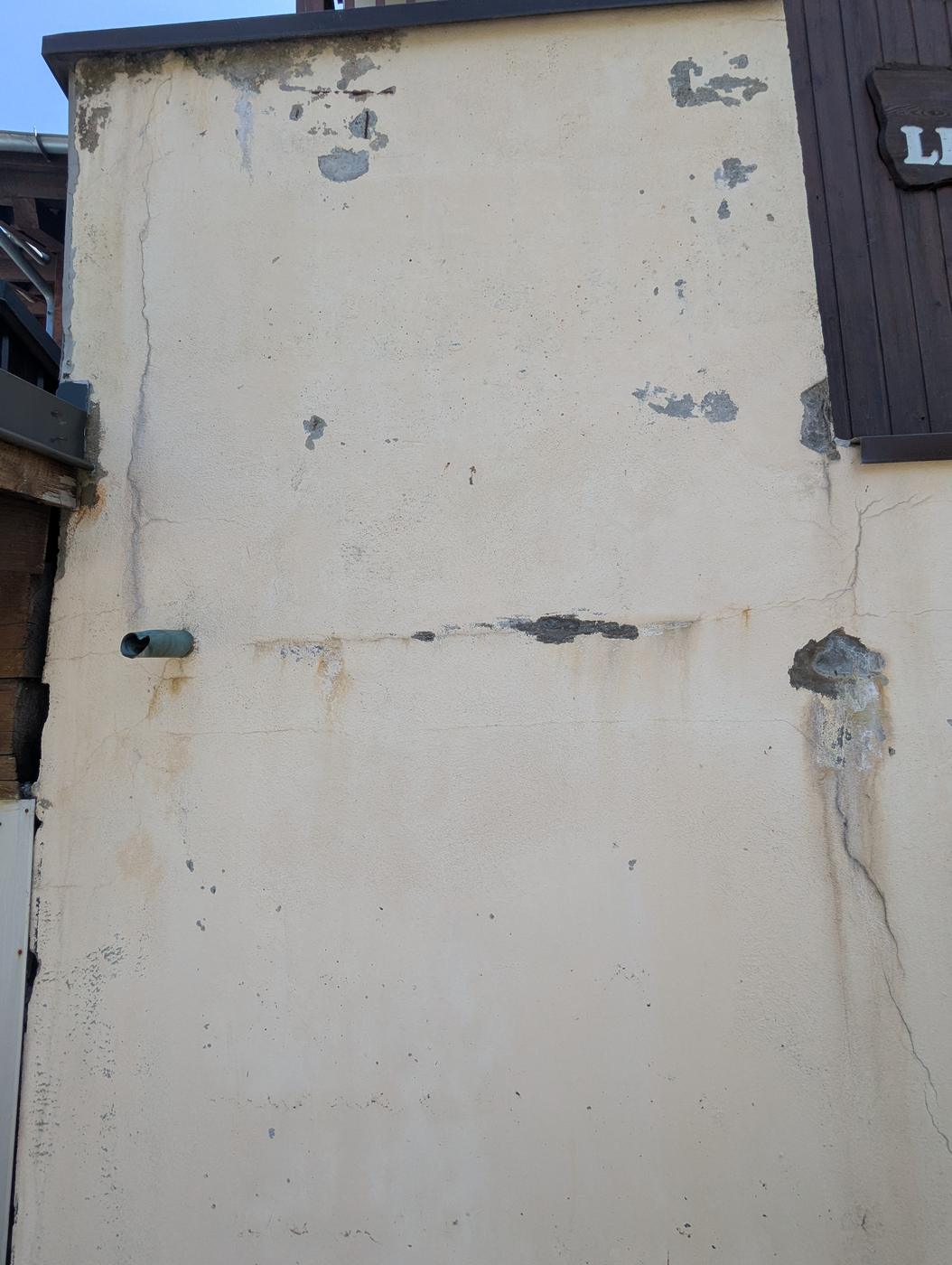 Rénovation des peintures de façade d'une copropriété à Tignes — photo 4
