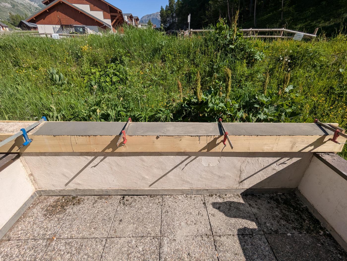 Rénovation des peintures de façade d'une copropriété à Tignes — photo 11
