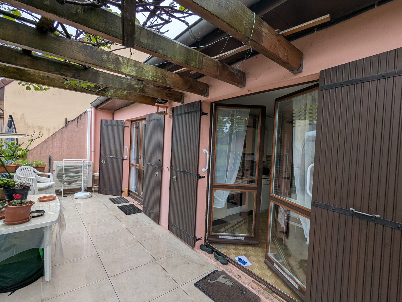 Rénovation des façades D3 et boiseries extérieures à Cognin — photo 8