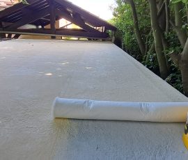 Marouflage d’un voile polyester dans une peinture de sol à Communay