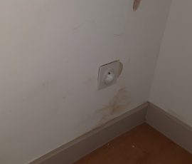 Dégradations de peinture suite à une infiltration d’eau à Chambéry