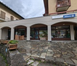Finition du système de peinture D3 sur façade à Bourg-Saint-Maurice