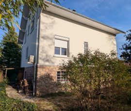 Façade rénovée après travaux de peinture à Chambéry