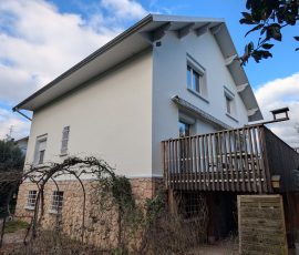 Façade rénovée après travaux de peinture à Chambéry