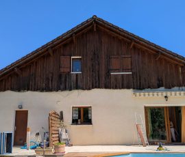 Bardage bois grisé avant rénovation – Traize Savoie